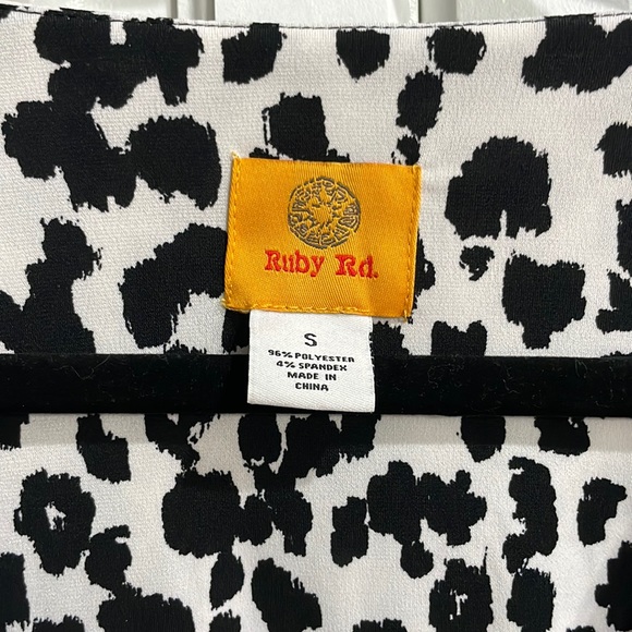 Ruby Rd. Blouse - Picture 3 of 5